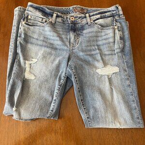 Torrid Boyfriend Straight Vintage Stretch Jeans Size 10. Never Worn.